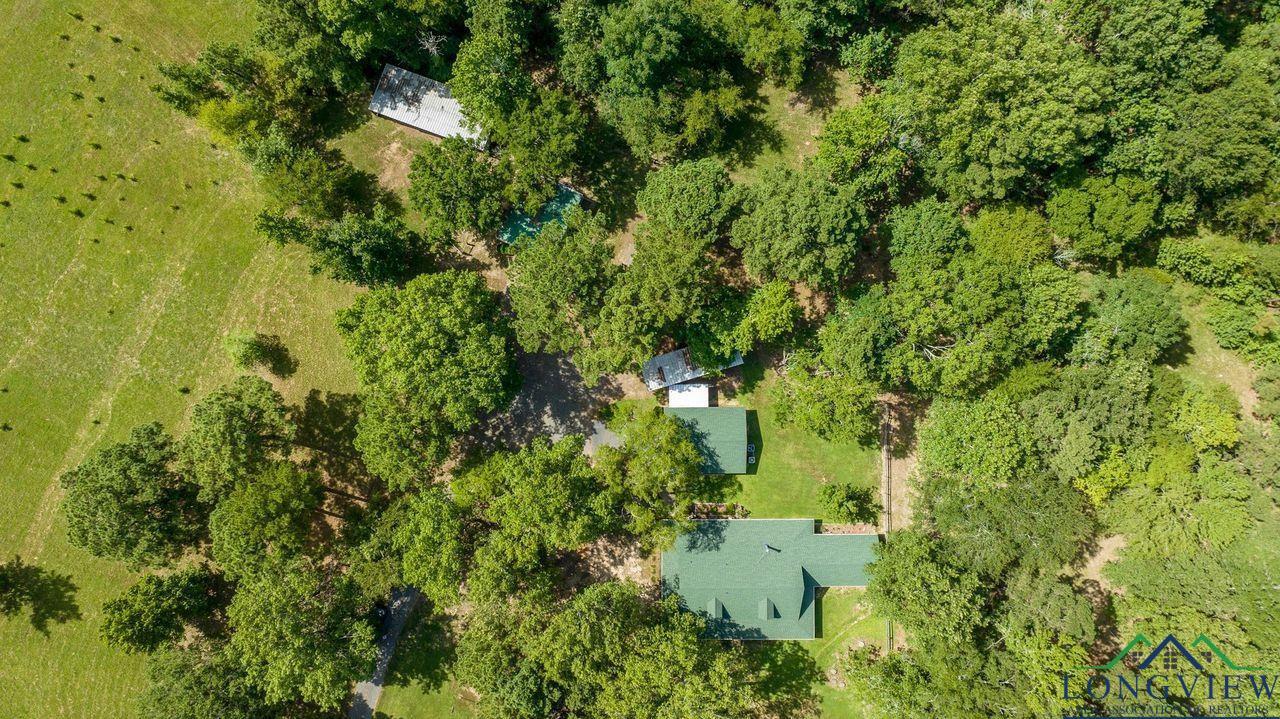 Property Photo: 970 Mercer Road TX 75672