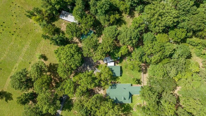 Property Photo: 970 Mercer Road TX 75672