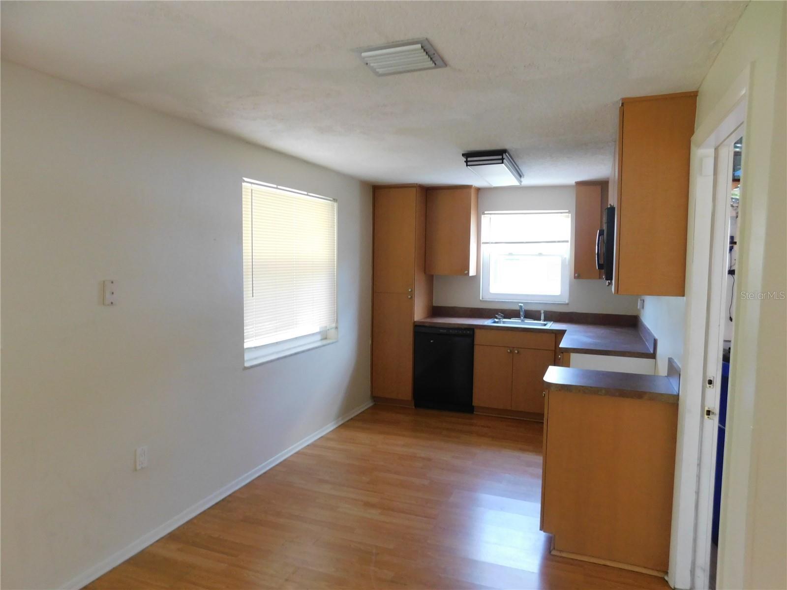 Property Photo: 3028 Fairmount Drive FL 34691