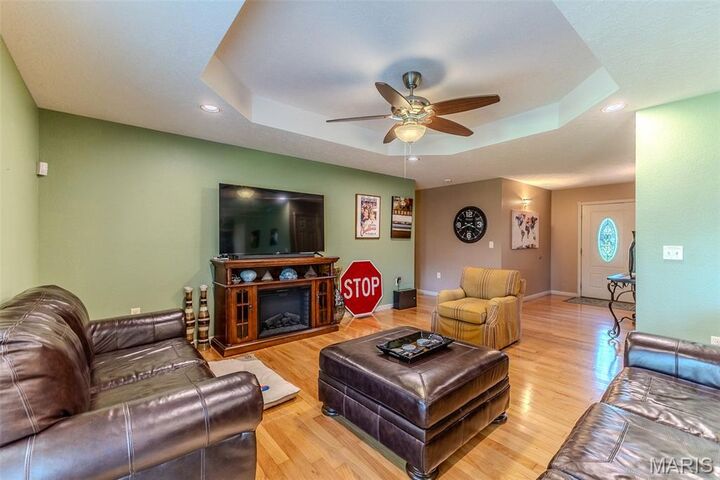Property Photo:  206 Raef Road  MO 65536 
