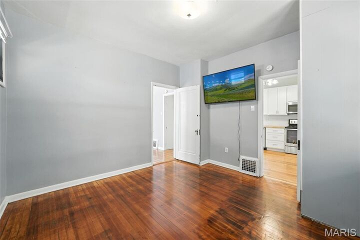 Property Photo:  4010 Schiller Pl  MO 63116 