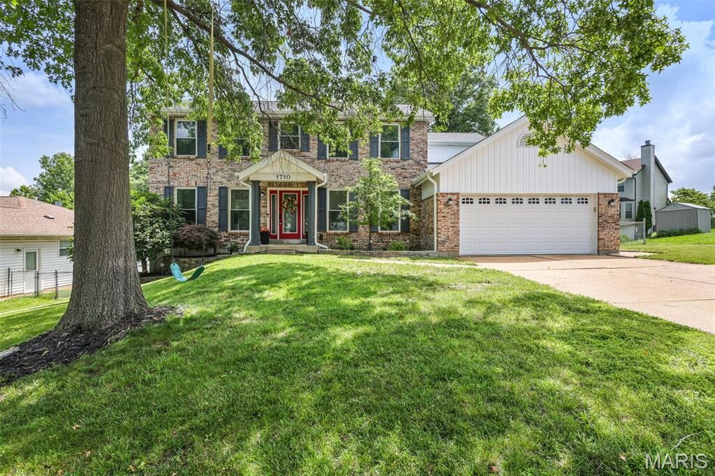 Property Photo: 1710 San Martin Drive MO 63026