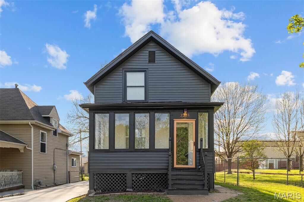 Property Photo: 3211 Portis Avenue MO 63116