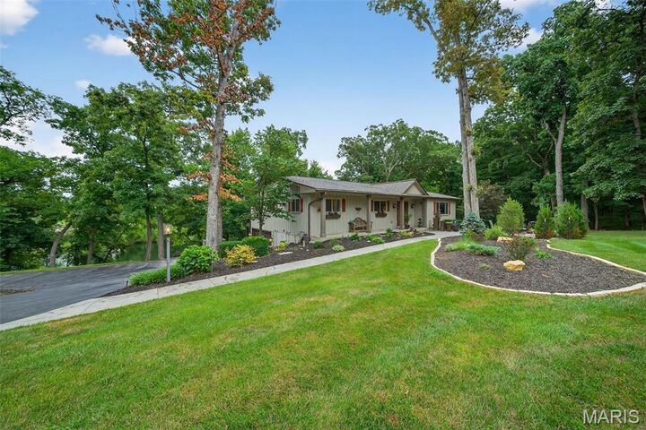 12 Prairie Lake Court  Wentzville MO 63385 photo