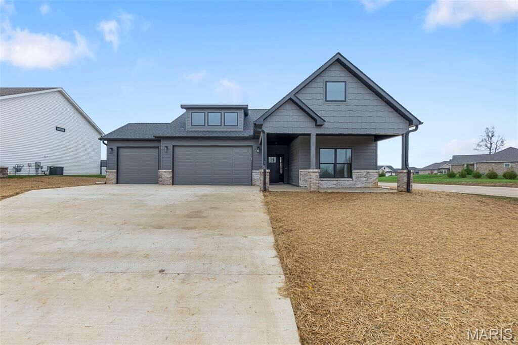 Property Photo: 3641 Tower Ridge MO 63701