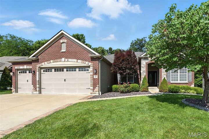 Property Photo:  317 Hyde Park Avenue  MO 63385 