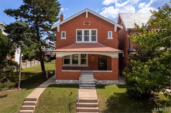 6608 Oakland Avenue  St Louis MO 63139 photo