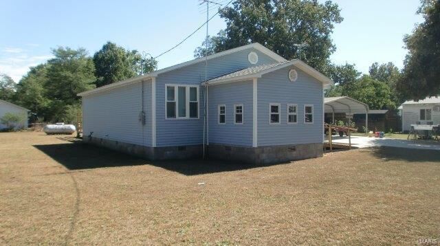 Property Photo: 705 Millar Street MO 63845