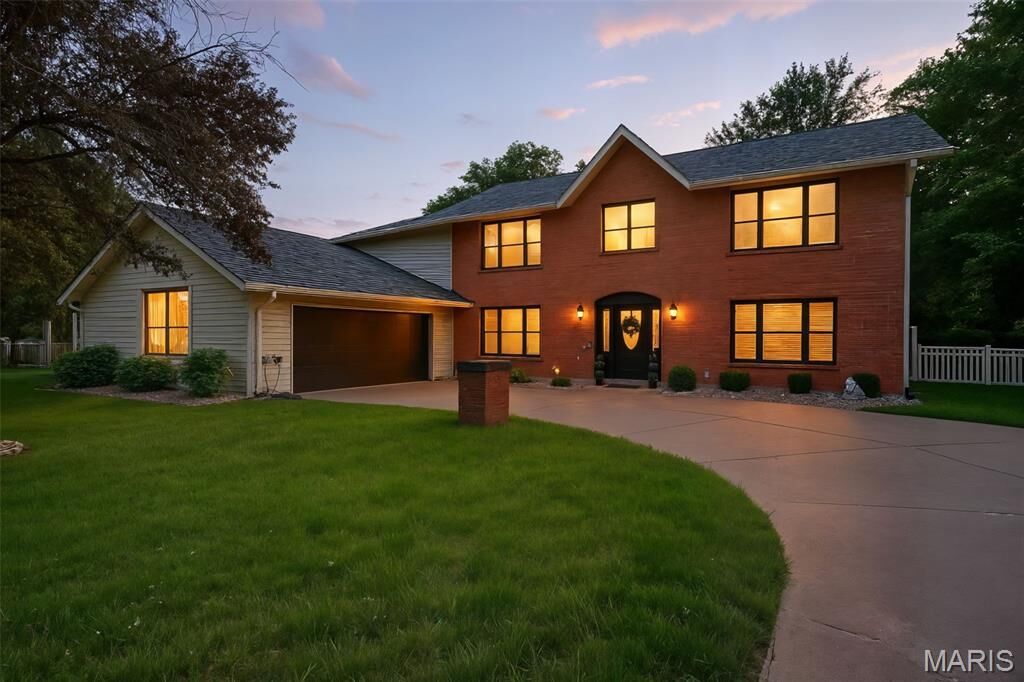 Property Photo:  819 Colleen Drive  MO 63366 