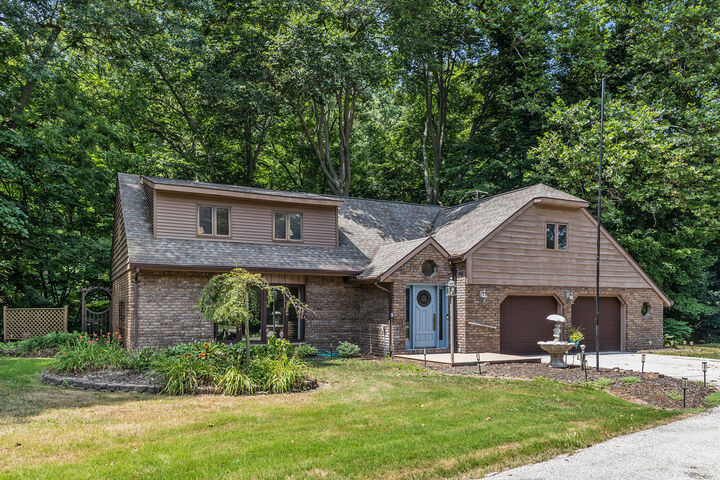 Property Photo:  4300 Landings Lane  MI 49085 