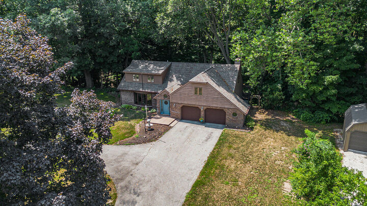 Property Photo: 4300 Landings Lane MI 49085