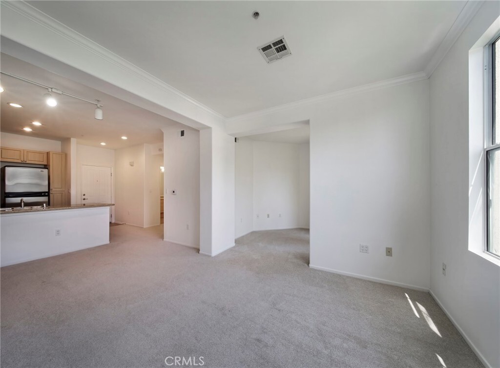 Property Photo: 2457 Watermarke Place CA 92612