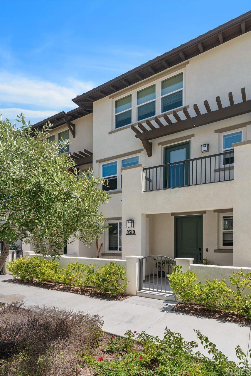 Property Photo: 3510 Brody Way CA 92056