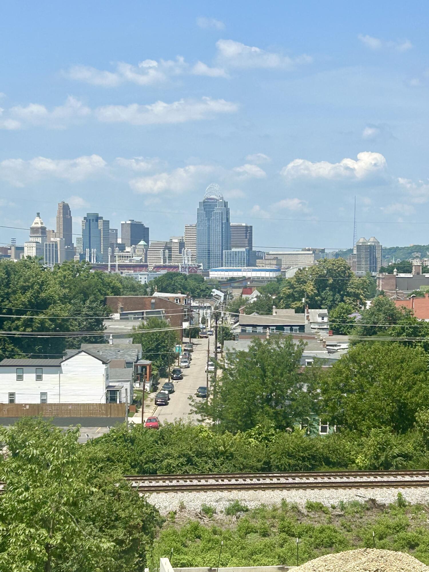 Property Photo: 110 W 13th Street KY 41071