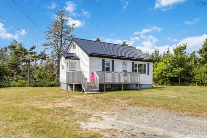 Property Photo: 1620 Ostrea Lake Road NS B0J 2L0