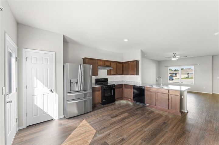 Property Photo: 204 W Laurel Avenue AR 72758