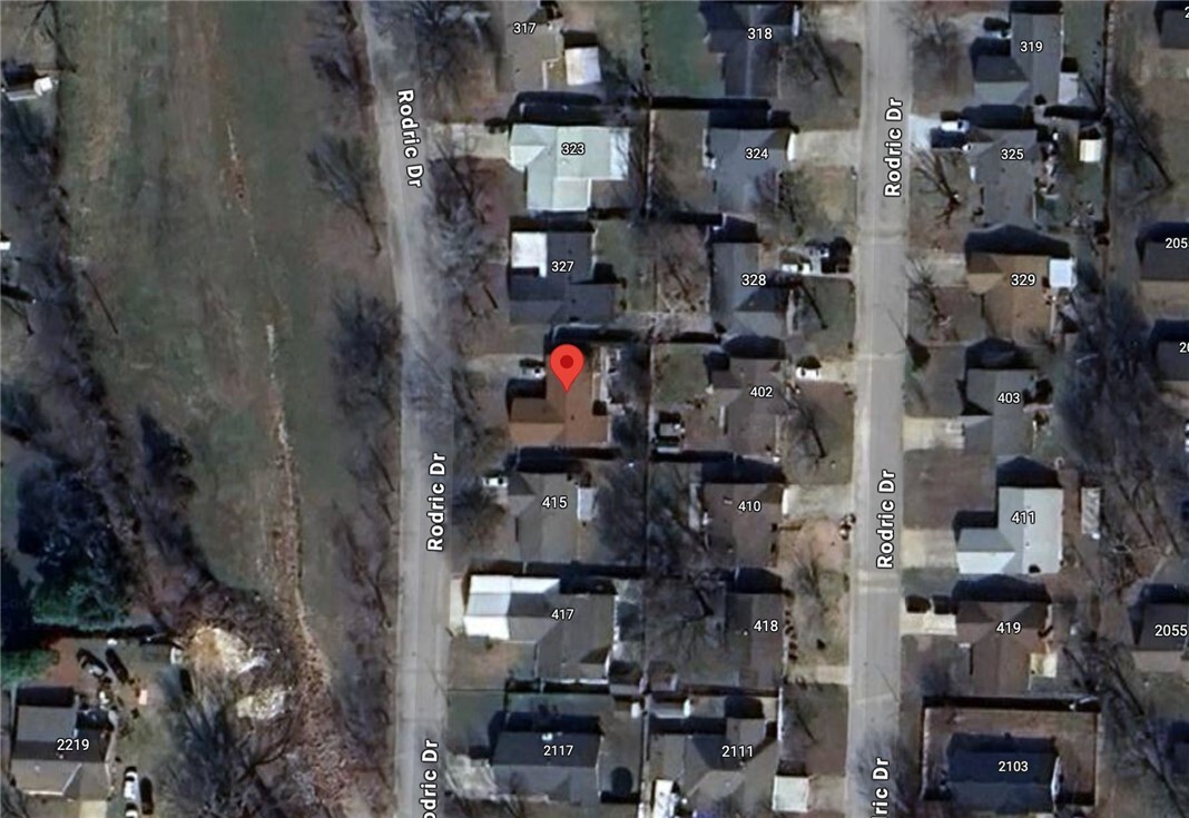 Property Photo:  413 Rodric Circle  AR 72761 