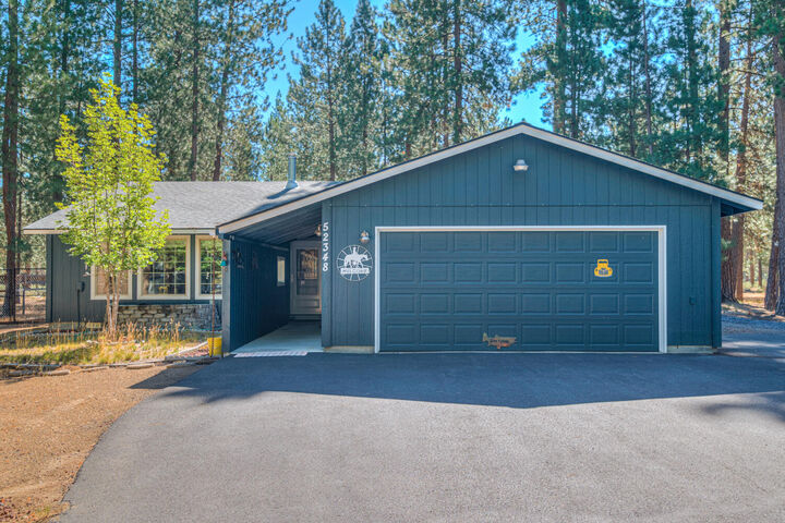 Property Photo:  52348 Barberry Circle  OR 97739 
