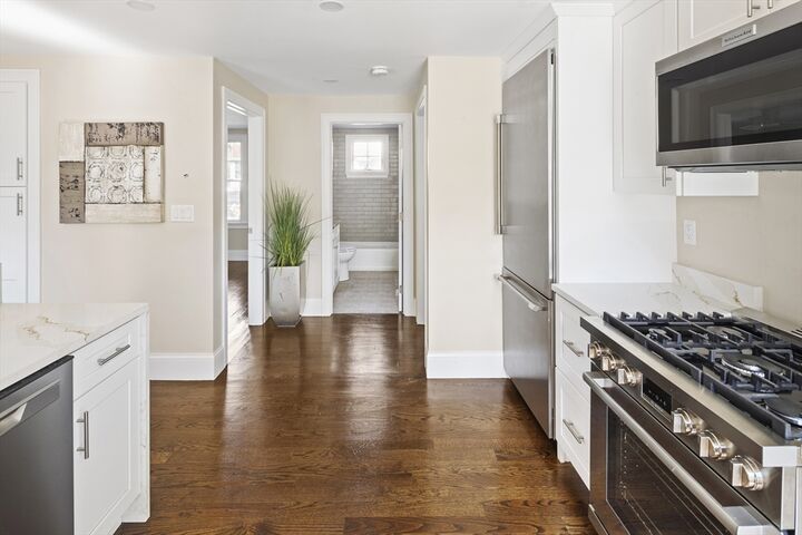 Property Photo:  172-174 Blue Hill Ave 174  MA 02186 