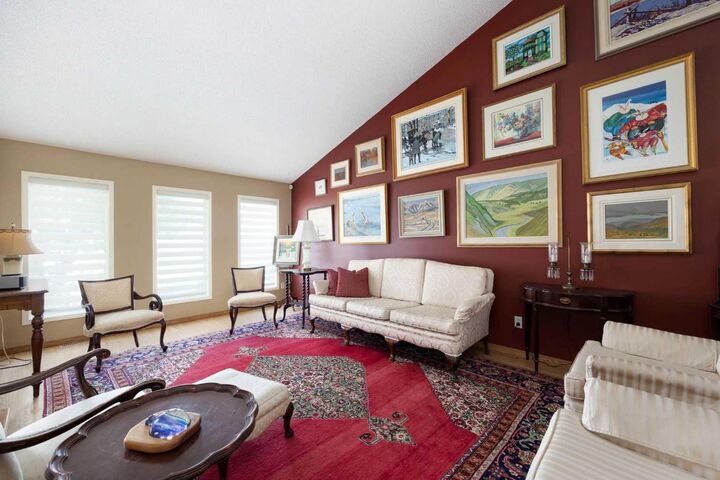 Property Photo:  272 Ball Place  AB T9K 2A2 