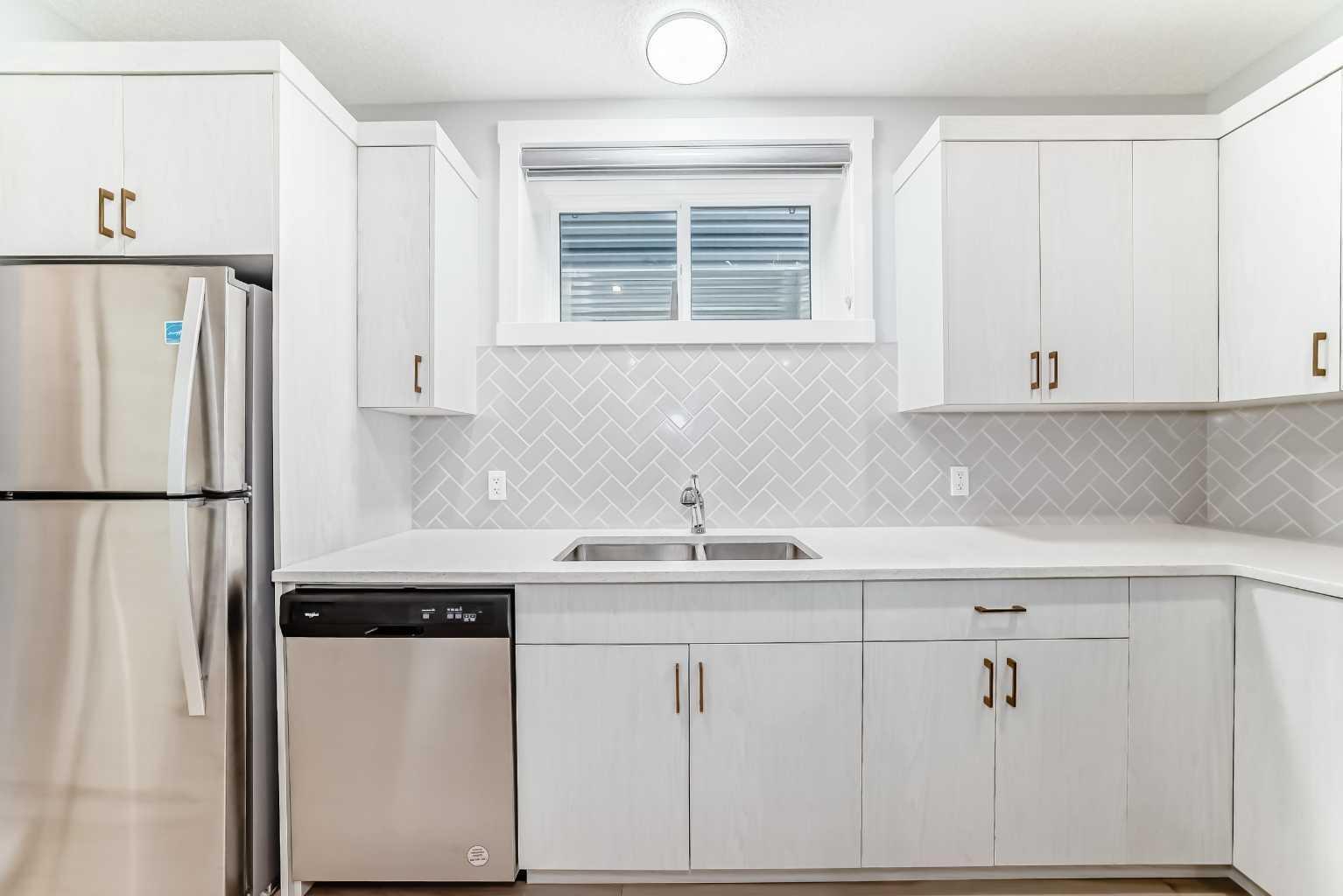 Property Photo:  180 Seton Villas SE  AB T3M 2L3 