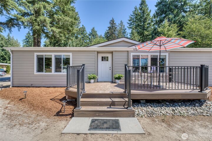 4898  Barbara Lane SE  Olalla WA 98359 photo