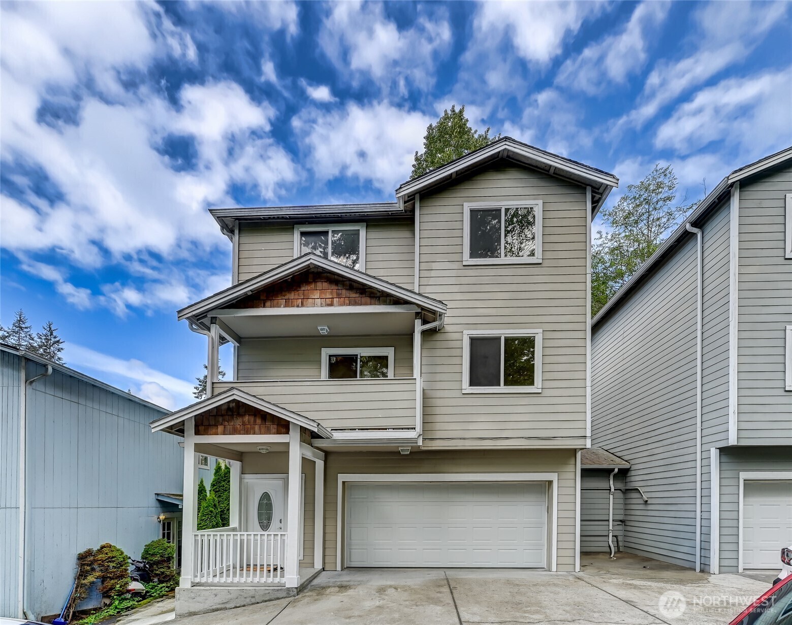 Property Photo:  1911  Gibson Road A  WA 98204 
