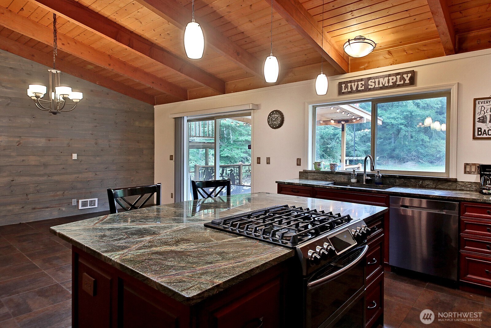 Property Photo: 875 Silver Cloud Lane WA 98253