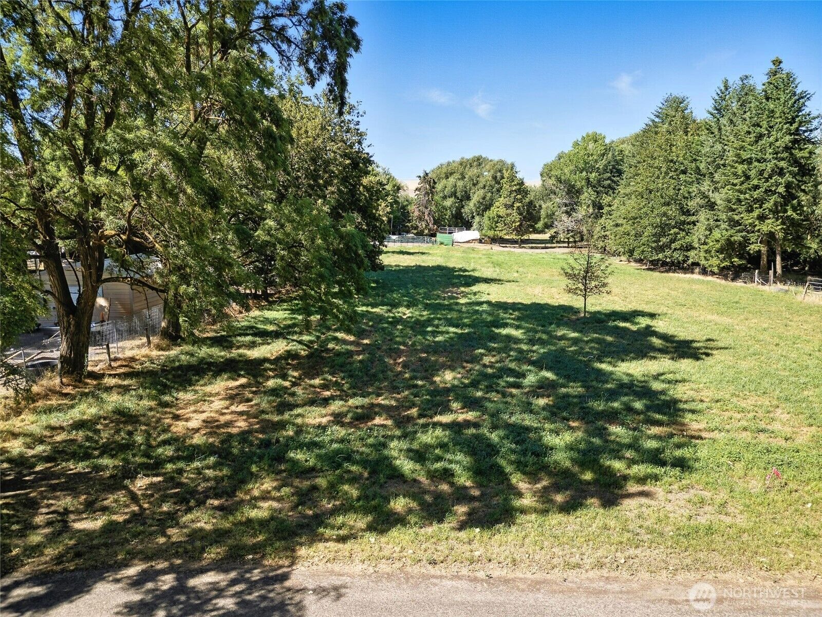 Property Photo: 0 Lot 2 E Sixth Street WA 99361