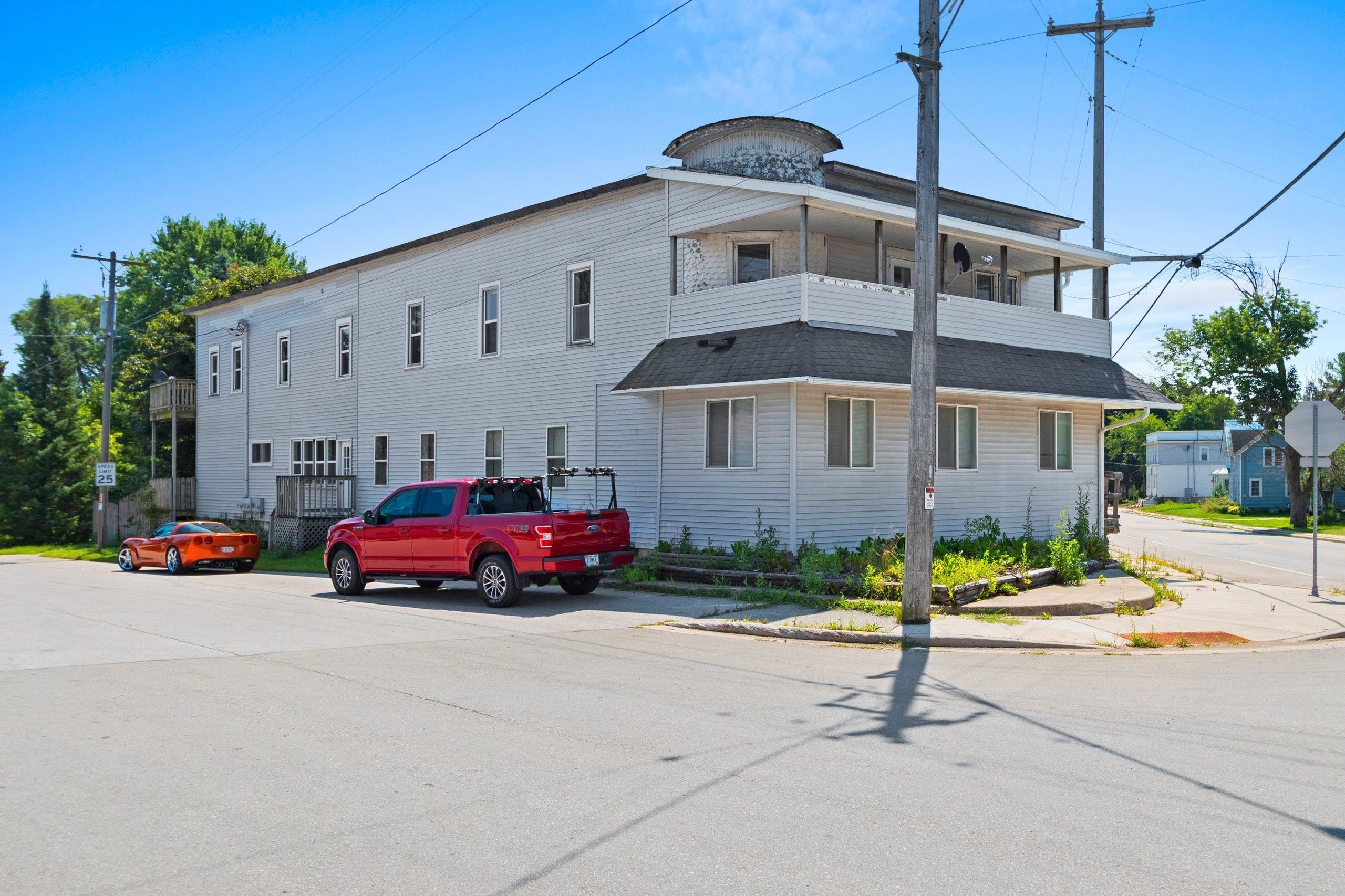 Property Photo:  8253 Cth W  WI 54126 