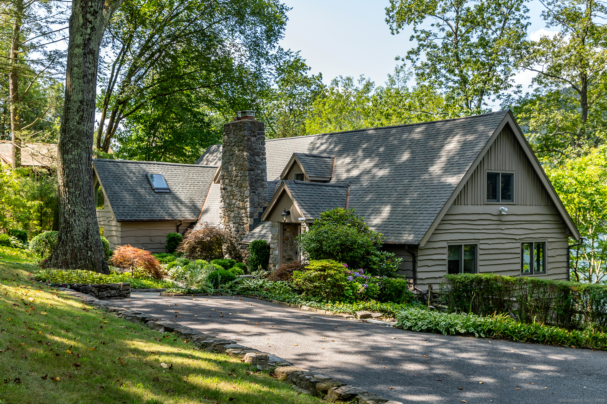 Property Photo: 25 Echo Drive CT 06776