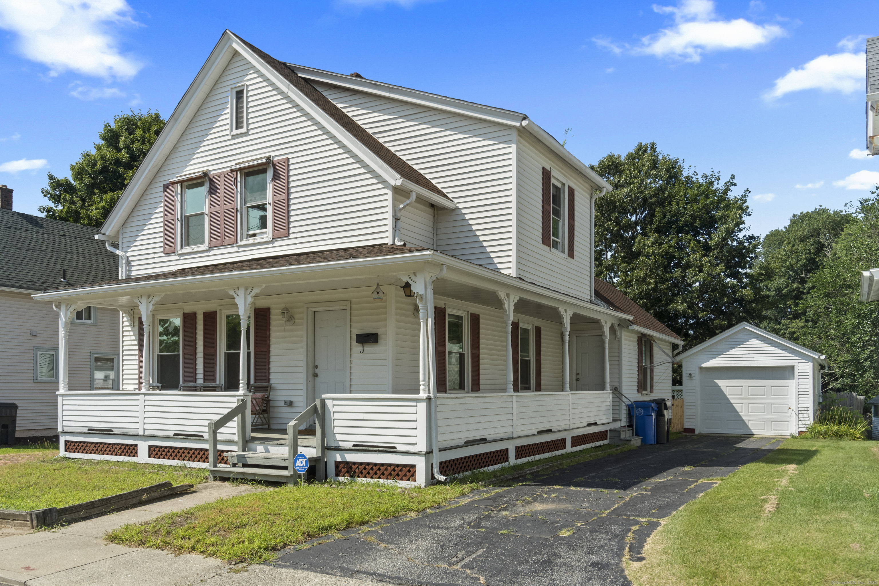 Property Photo:  31 Palmer Avenue  CT 06351 