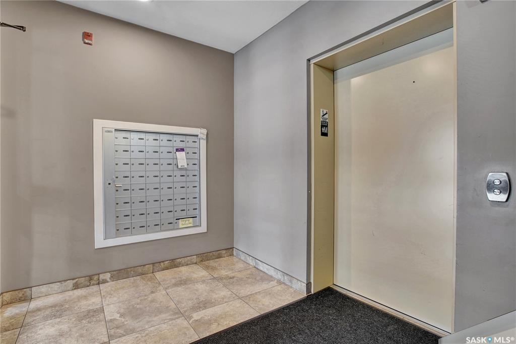 Property Photo: 110 Hampton Circle 215 SK S7R 0C5