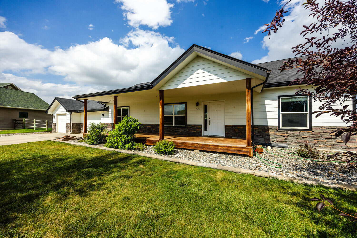 Property Photo:  627 Kingfisher Avenue  WY 82801 