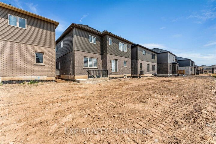 Property Photo:  51 McKernan Avenue Lower  ON N3T 5L8 