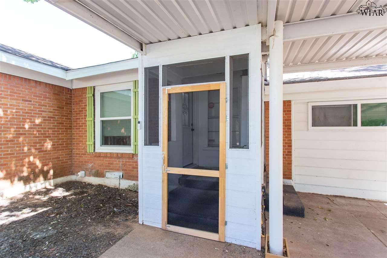 Property Photo: 4107 Hughes Drive TX 76308