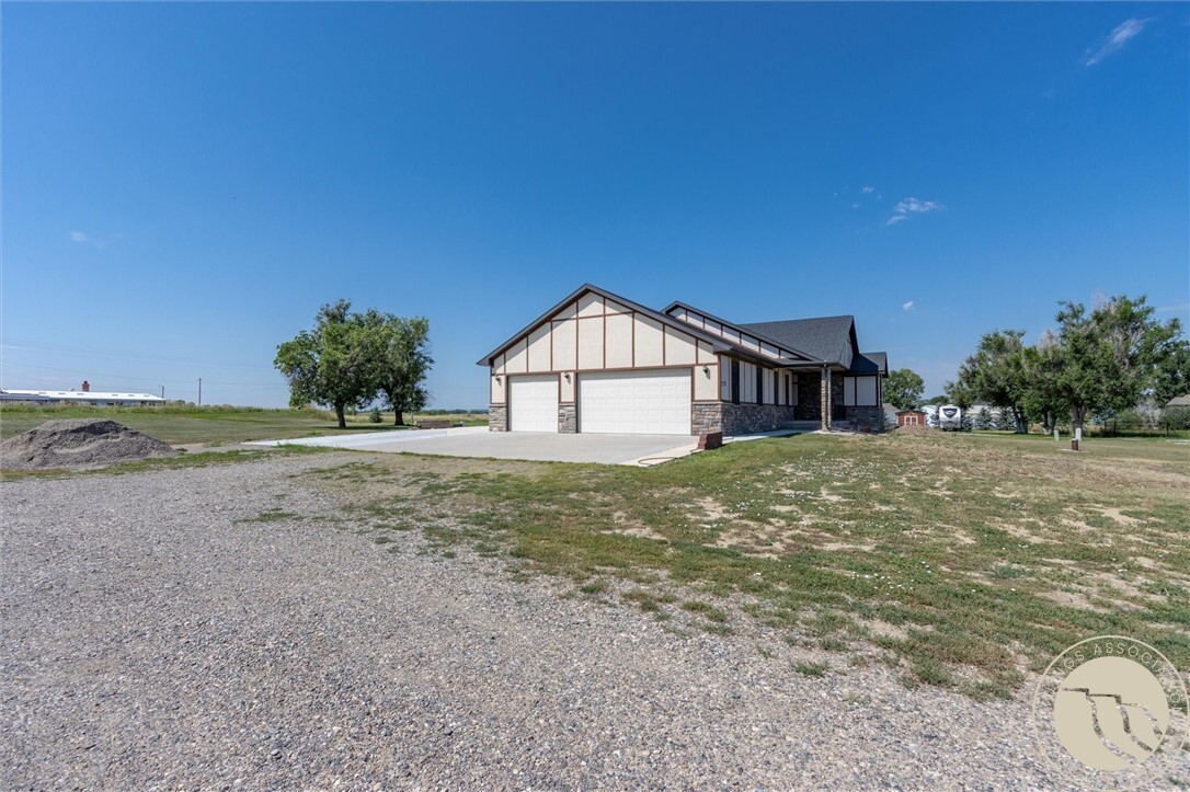 Property Photo: 2758 Doss Lane MT 59105