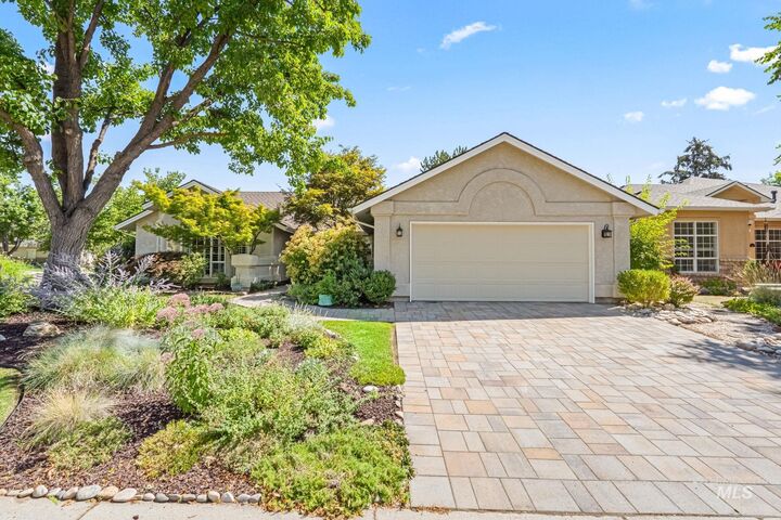 2089 E Goodman Ct.  Boise ID 83712 photo
