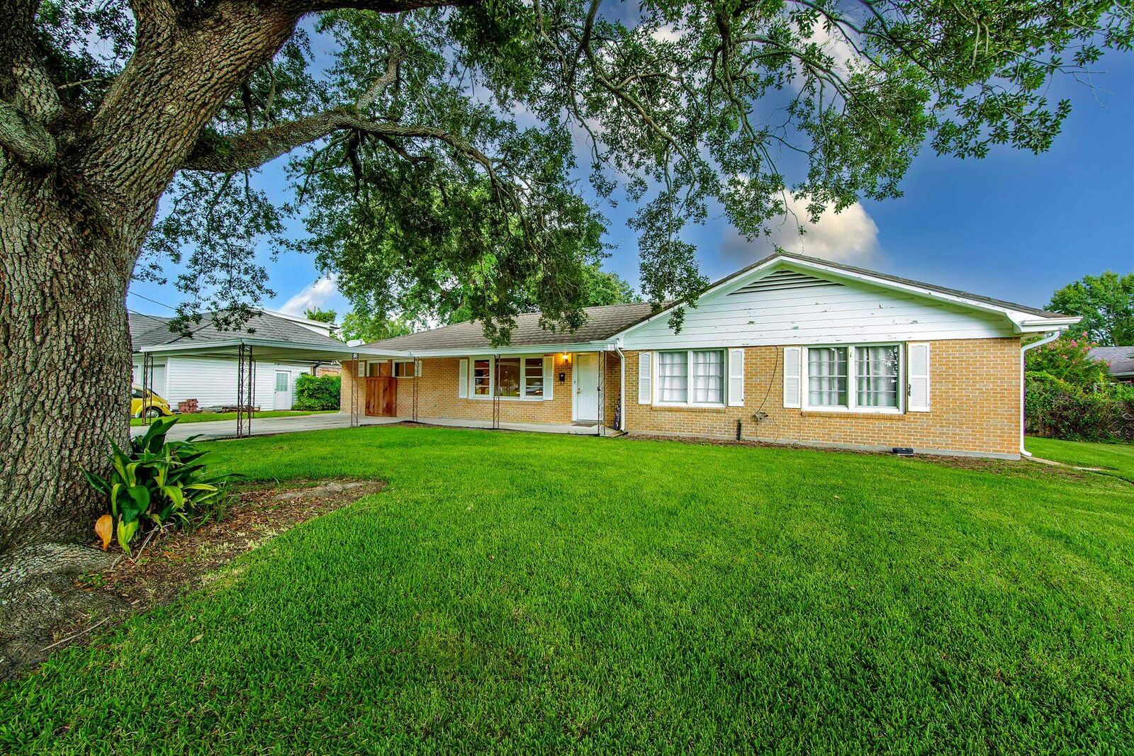 Property Photo: 506 Duval Avenue LA 70364