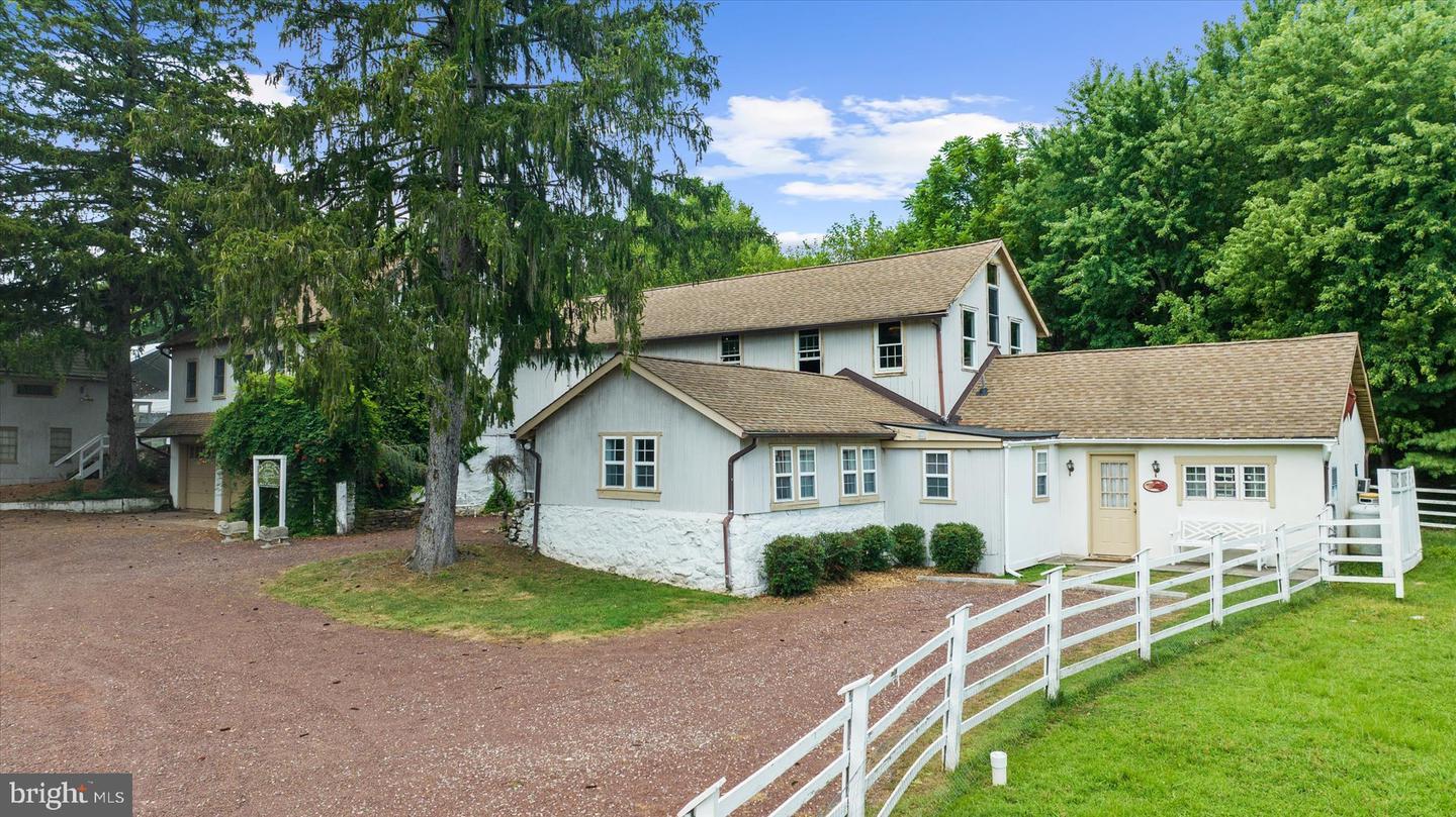 Property Photo: 5358 York Road PA 18902