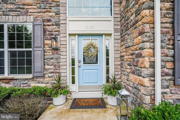 Property Photo: 12851 April Circle VA 20180