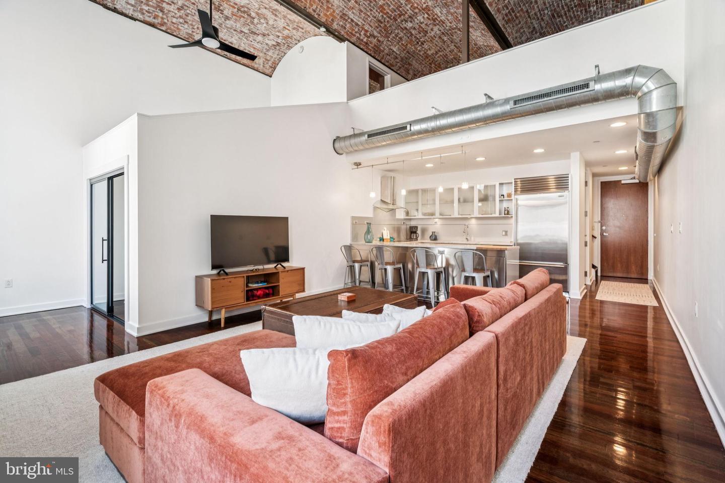 Property Photo: 105 S 12th Street 205 PA 19107