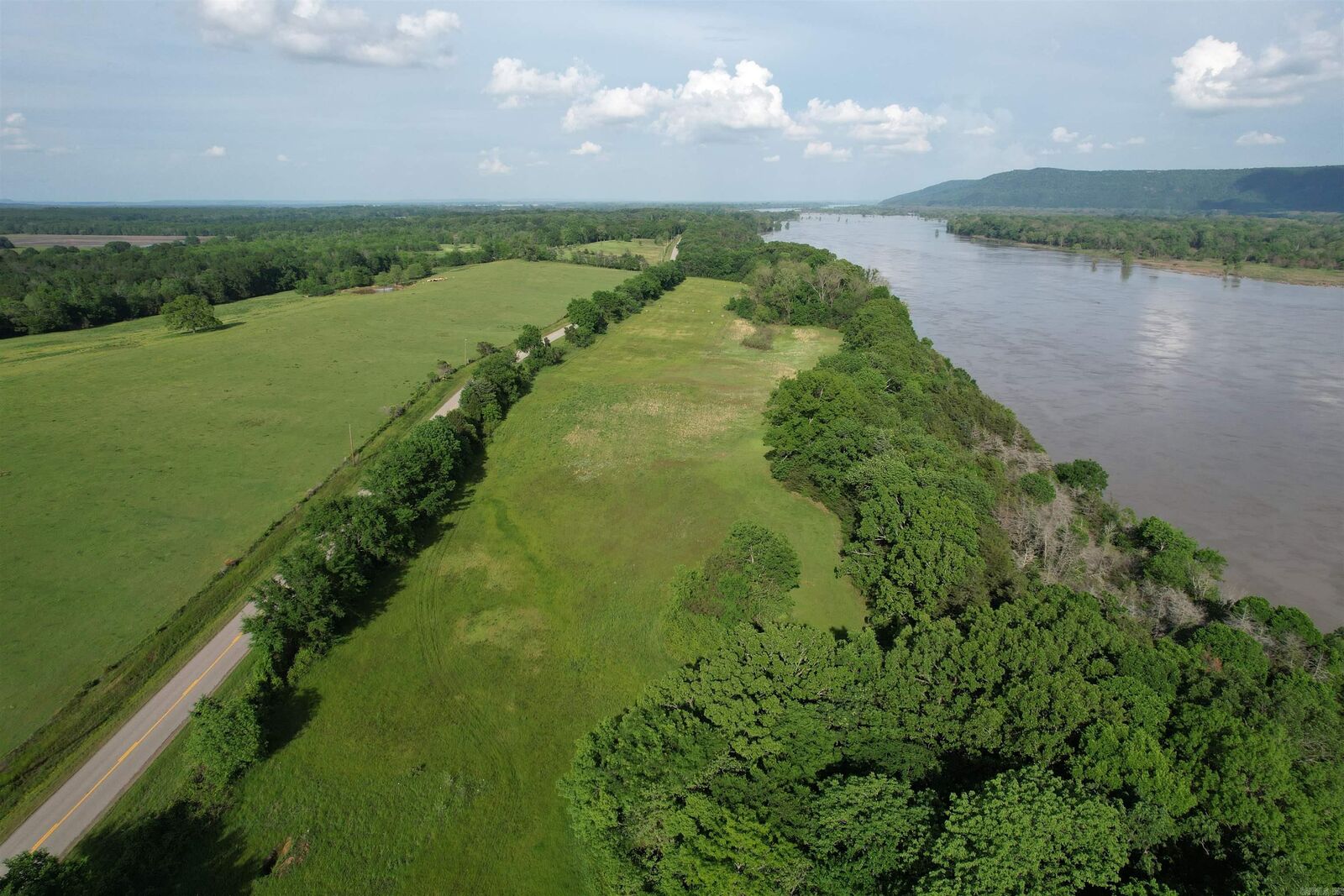 Property Photo:  Tract 10 Hwy 105 South  AR 72823 