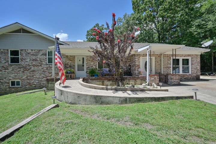 Property Photo: