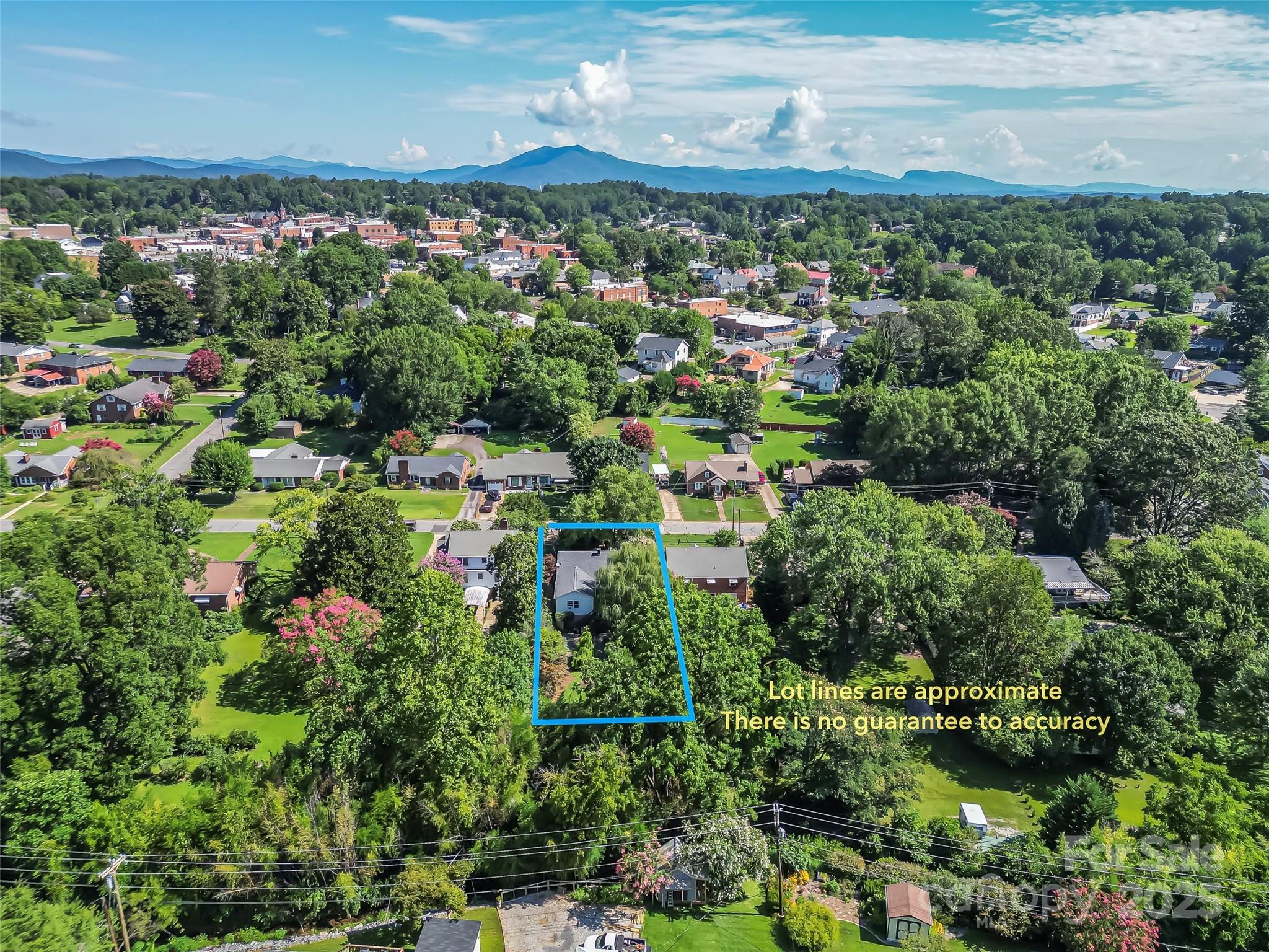 Property Photo:  258 Broad Street  NC 28752 
