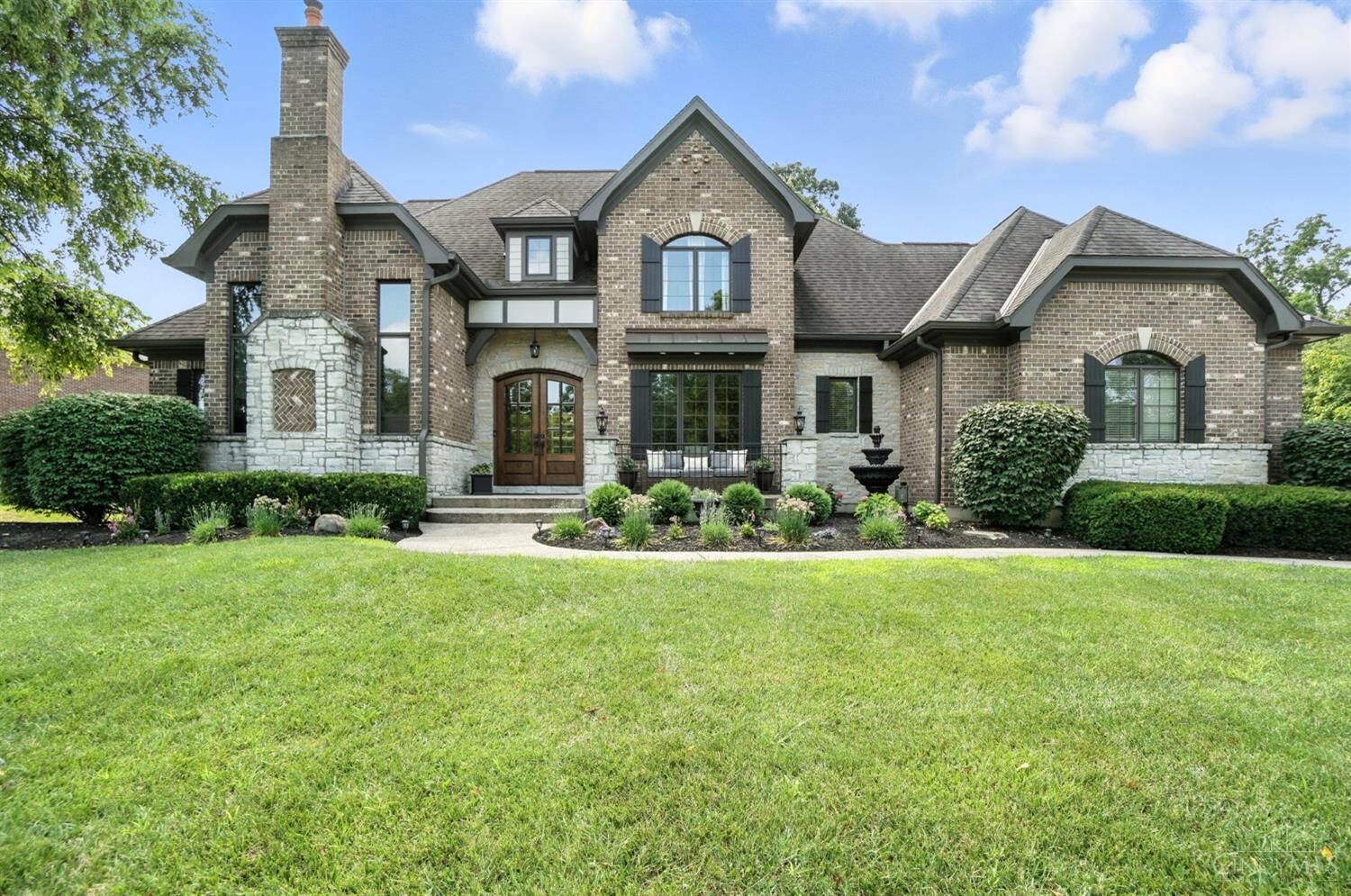Property Photo:  3727 Carmelle Woods Drive  OH 45040 