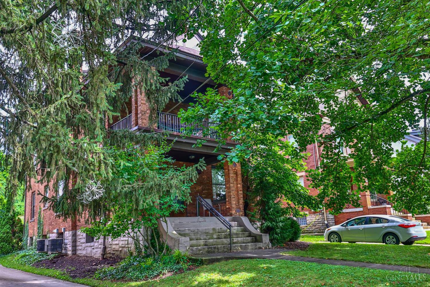 Property Photo: