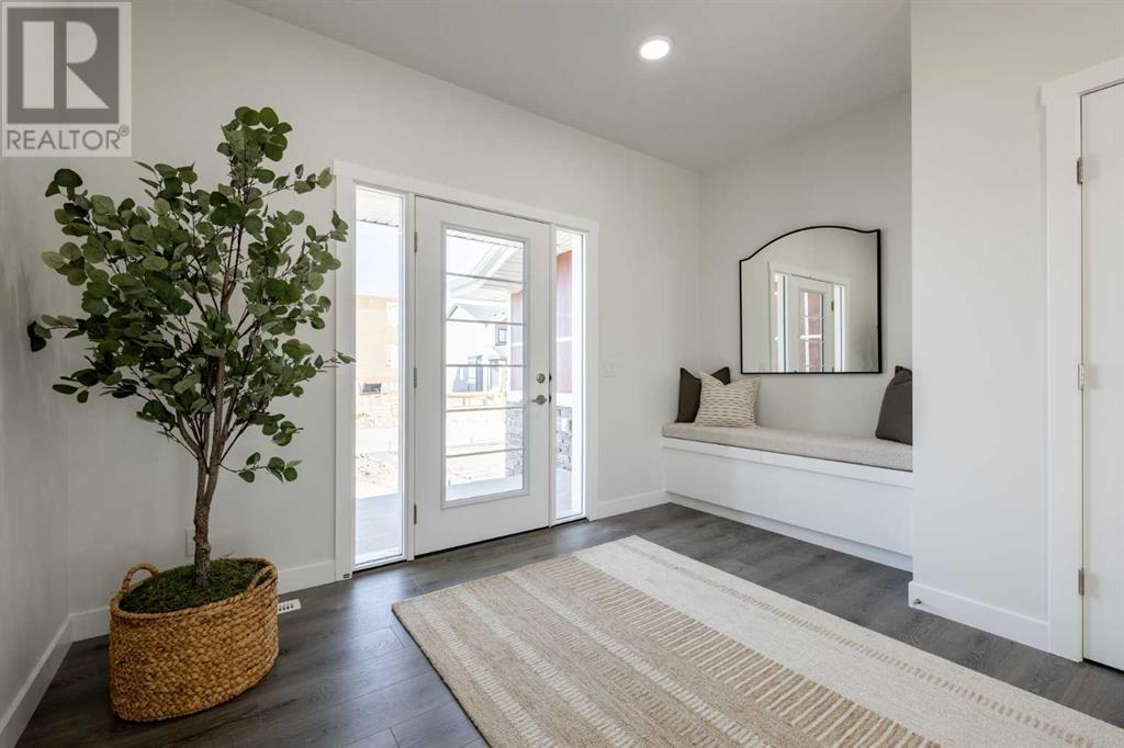 Photo de la propriété: 154 Sunstone Way AB T4B 2T3