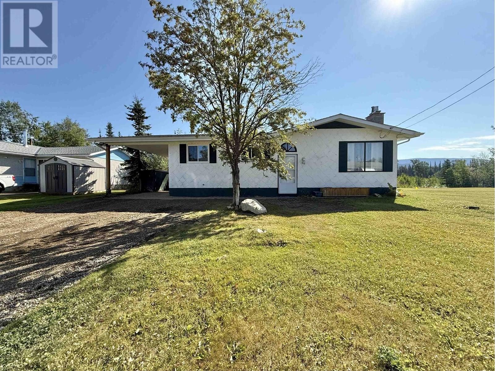 38 Grayling Crescent  Mackenzie BC V0J 2C0 photo