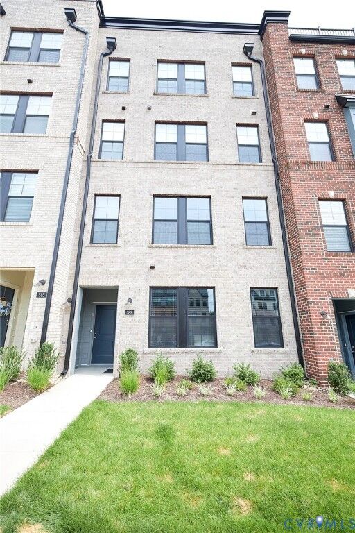 Property Photo:  583 Hazel Place B  VA 23233 